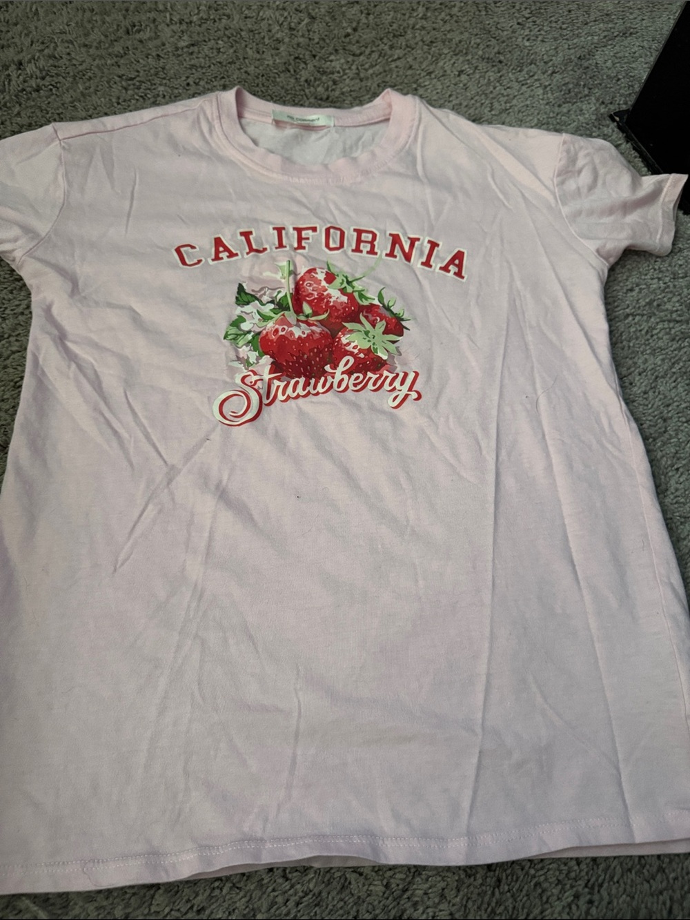 California Strawberry Graphic Tee - Light Pink